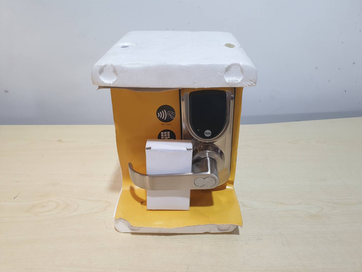 YALE DIGITAL DOOR LOCK RFID CARD ล็อคประตูดิจิตอล