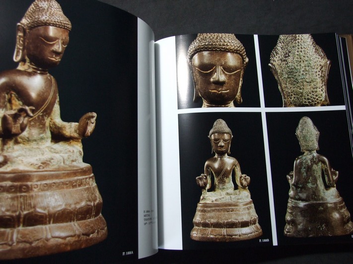 MYANMAR BUDDHA เเละ พระพุทธรูปศิลปะพม่า โดย สมเกียรติ โล่ห์เพชรัตน์ ชุด 2 เล่ม (Pre-Order สอบถาม)