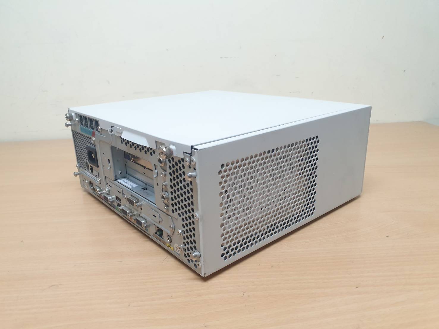 WINCOR NIXDORF Beetle M-II Plus Multi-Functional POS C2D/4GB/250GB HDD