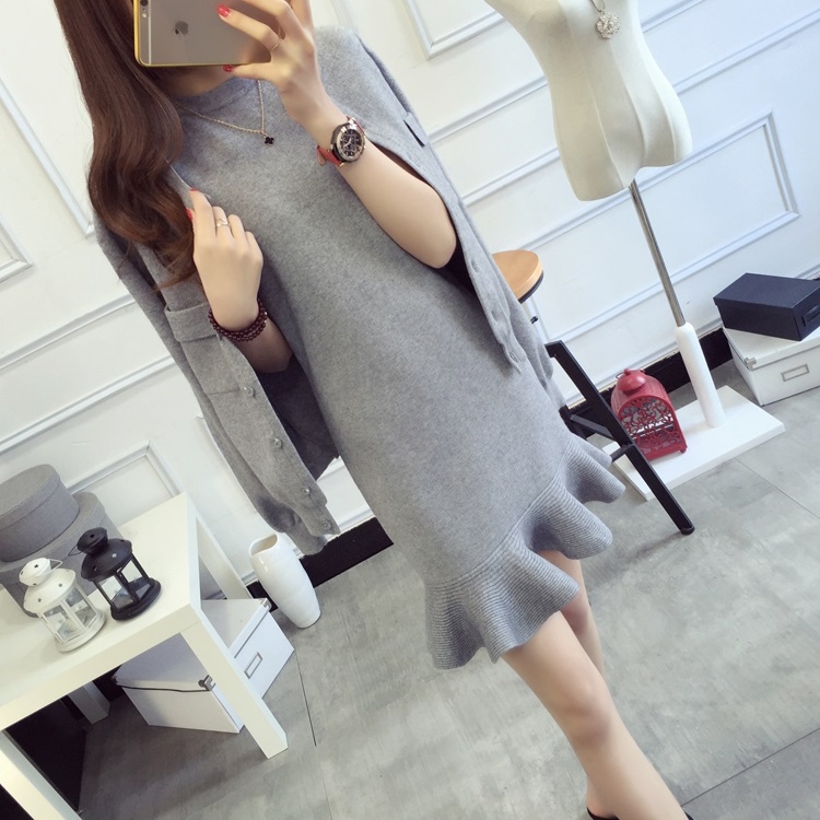 พรีออเดอร์ - เดรสไหมพรม Pre - DT156 (สีเทา)