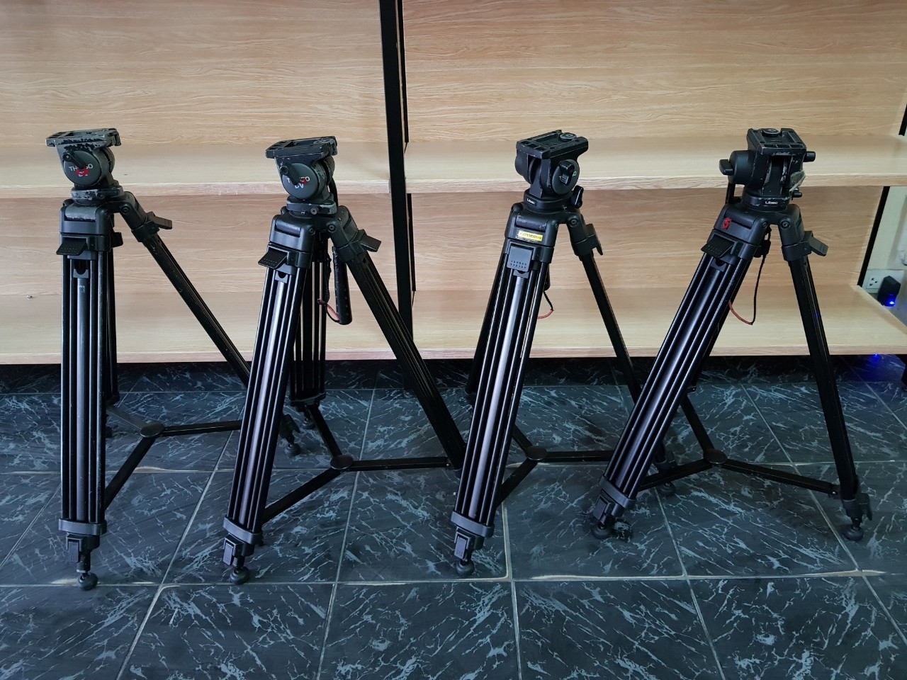 ขายขาตั้งกล้องวีดีโอ Libec TH-650DV มือสอง