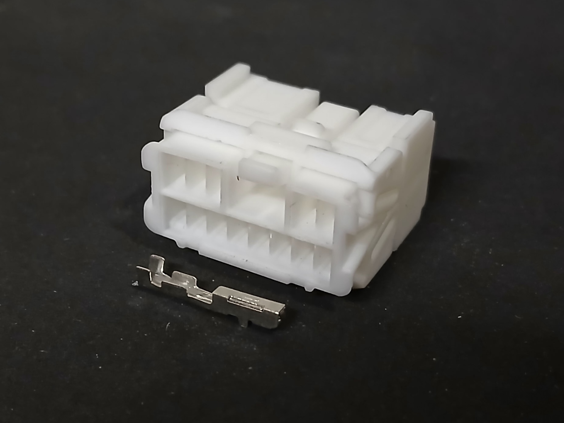 13 พิน ขาว ปรับกระจกมองข้าง Honda. #2784