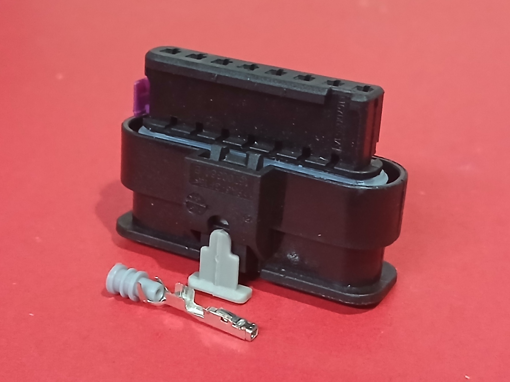 8 พิน ดำ #1719393