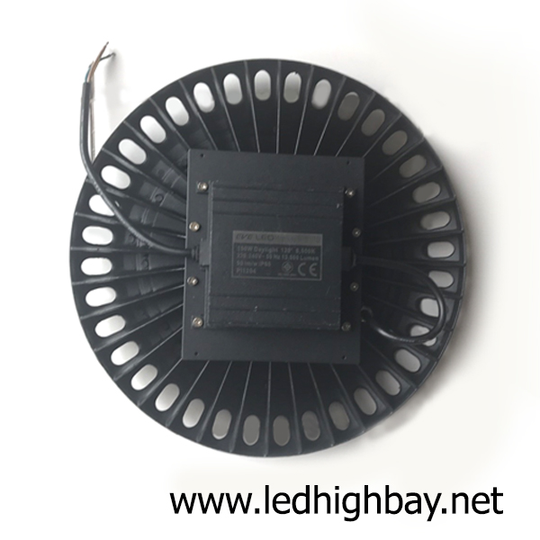 โคมไฮเบย์ LED 150w รุ่น SMD UFO ยี่ห้อ EVE (แสงขาว)