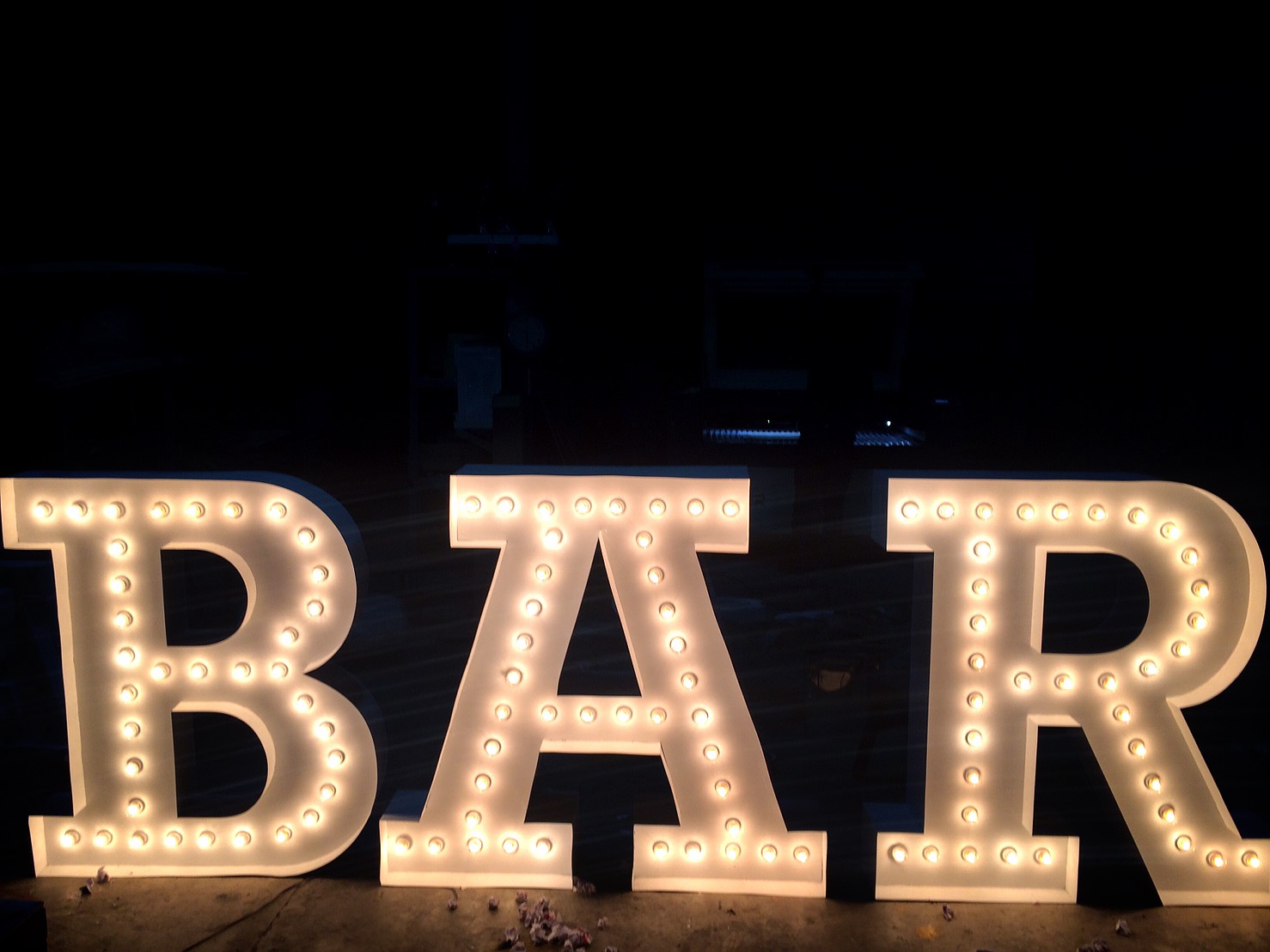 ป้ายอักษรไฟปิงปอง ขนาด 1.2 เมตร ติดตั้งโรงแรมพลาซ่า แอทธินี #ป้ายปทุมวัน