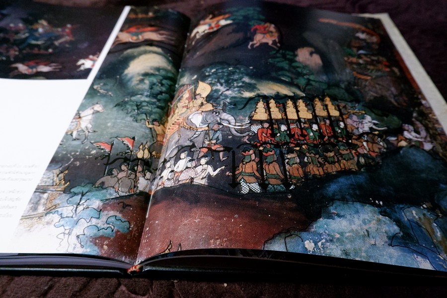 จิตรกรรมฝาผนัง วัดสุวรรณาราม ปกเเข็ง ปี 2530