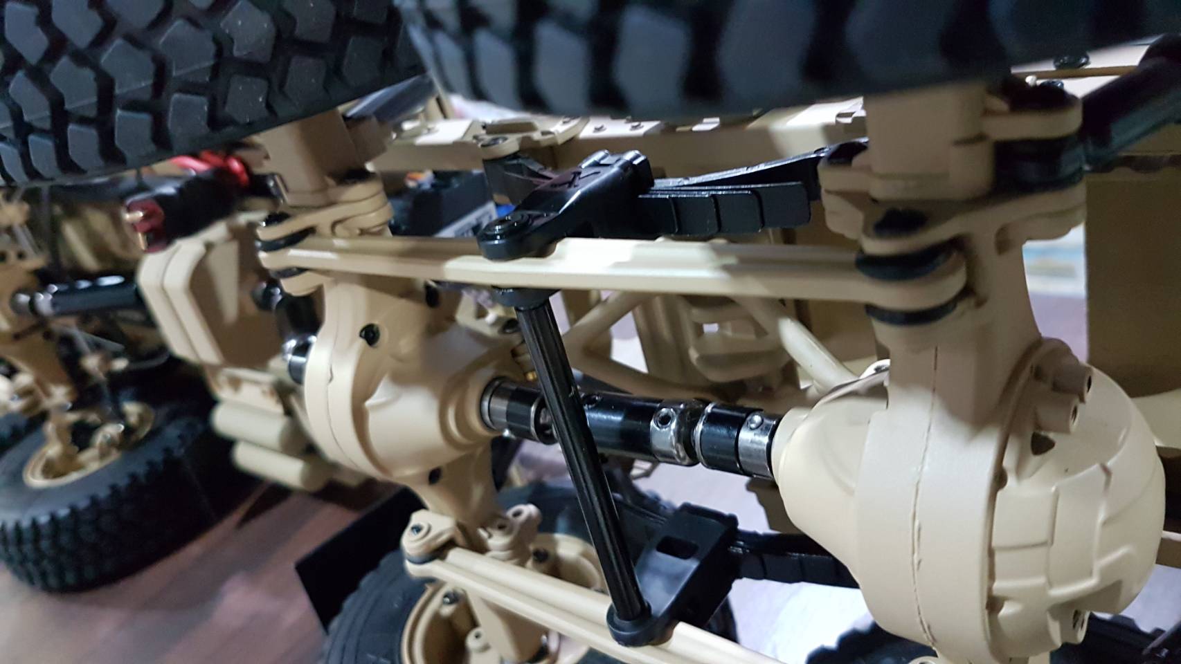 U.S. M983 Hemtt Oshkosh 8x8 Military Tactical Truck (Full-Option)