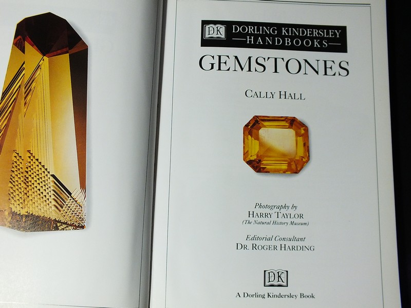 DORLING KINDERSLEY HANDBOOKS OF GEMSTONE 160 หน้า ปี 1994