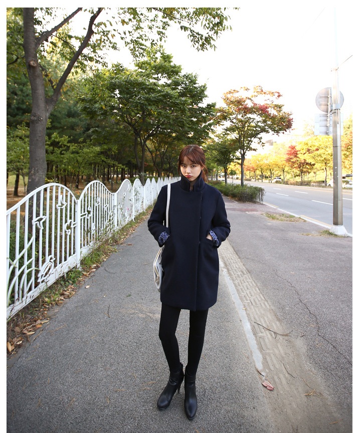 พรีออเดอร์ - เสื้อโค้ทผ้าวูลกันหนาว Pre - CT636 (สีกรม)