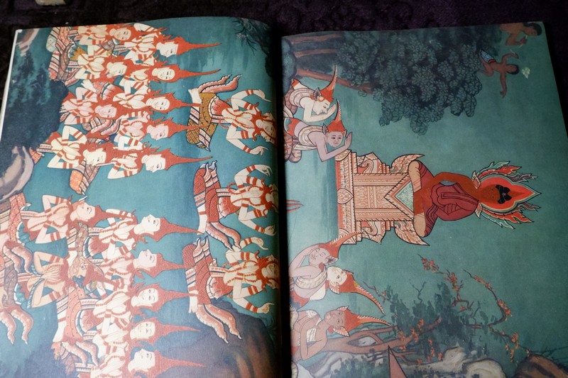 สมุดภาพพุทธจริยาประวัติ ตามภาพบนผนังโบสถ์วิหารในประเทศไทย โดย สำนักข่าวอเมริกัน ปี 2500