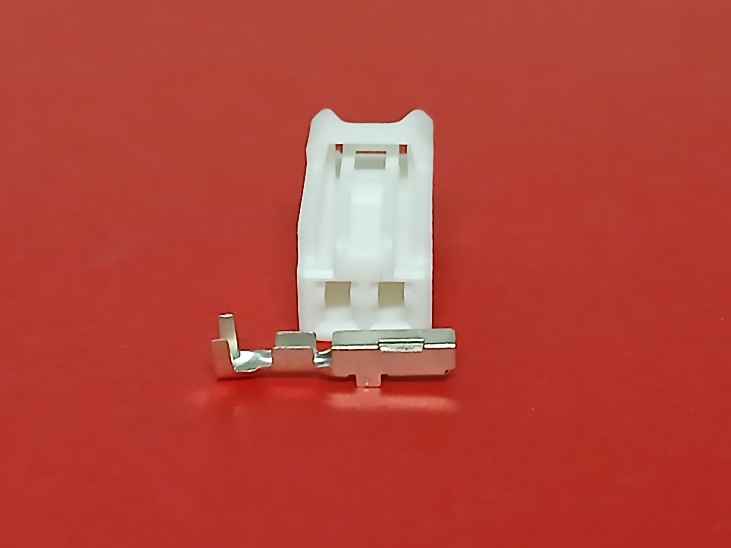 2 พิน ขาว ช่องจุดบุหรี่ Toyota #12498