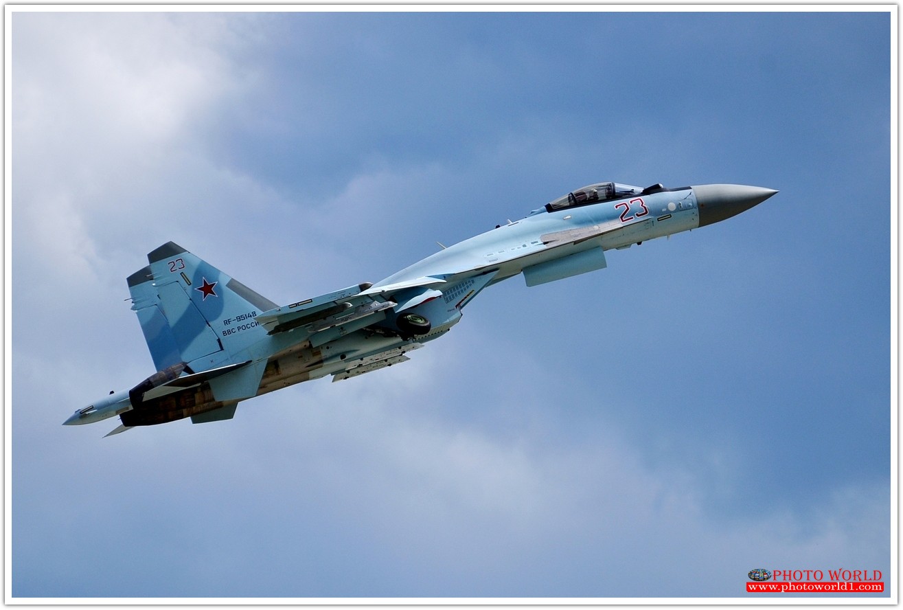 วอลเปเปอร์รูปภาพติดผนังสั่งทำ มีภาพให้เลือกกว่า 50,000 ภาพ ออกแบบกราฟฟิค หรือ รูปภาพตามที่ท่านกำหนด ในสไตล์ท่านเอง "custom made"