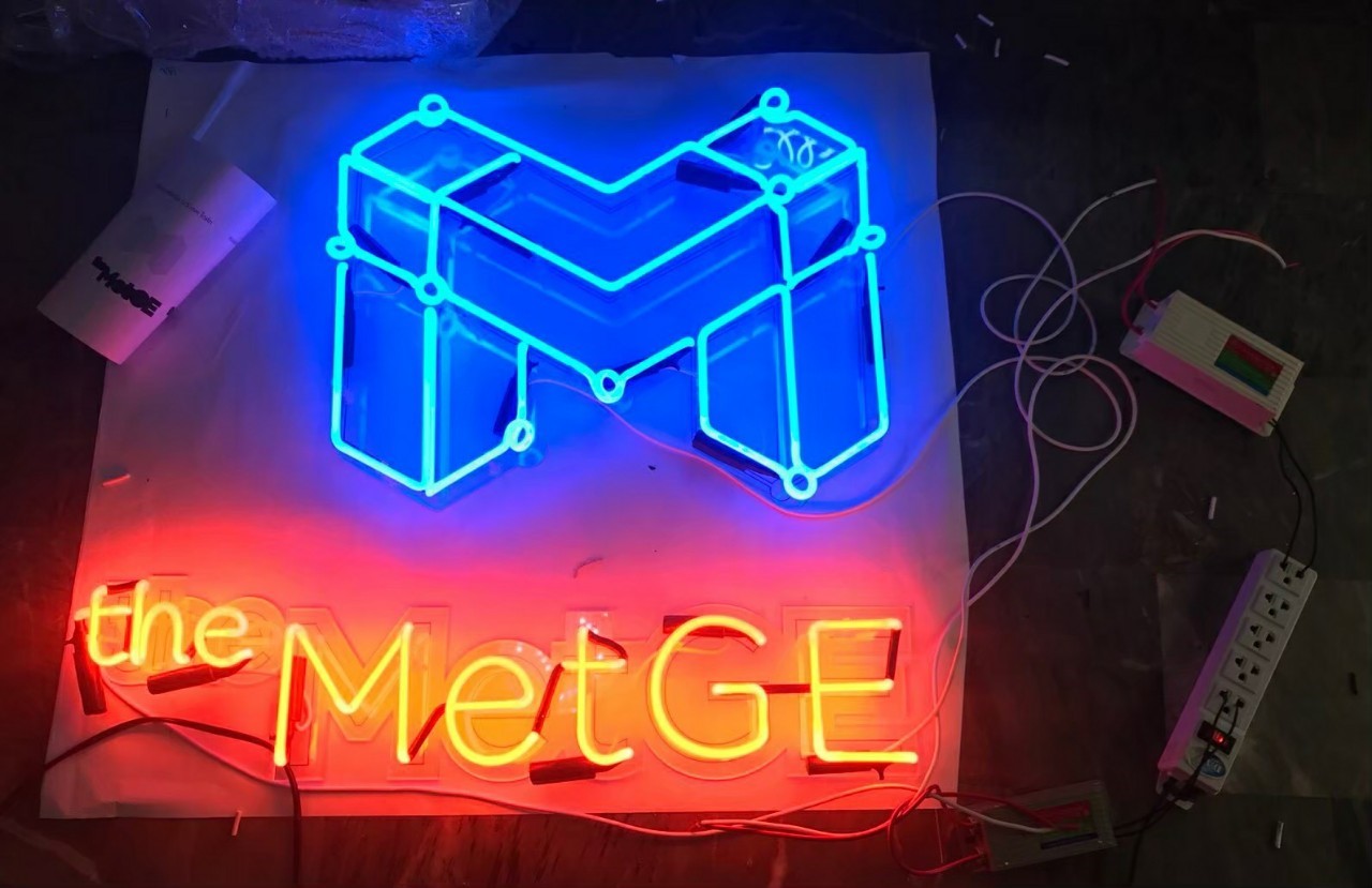 ป้ายไฟนีออน LED หลอดแก้ว