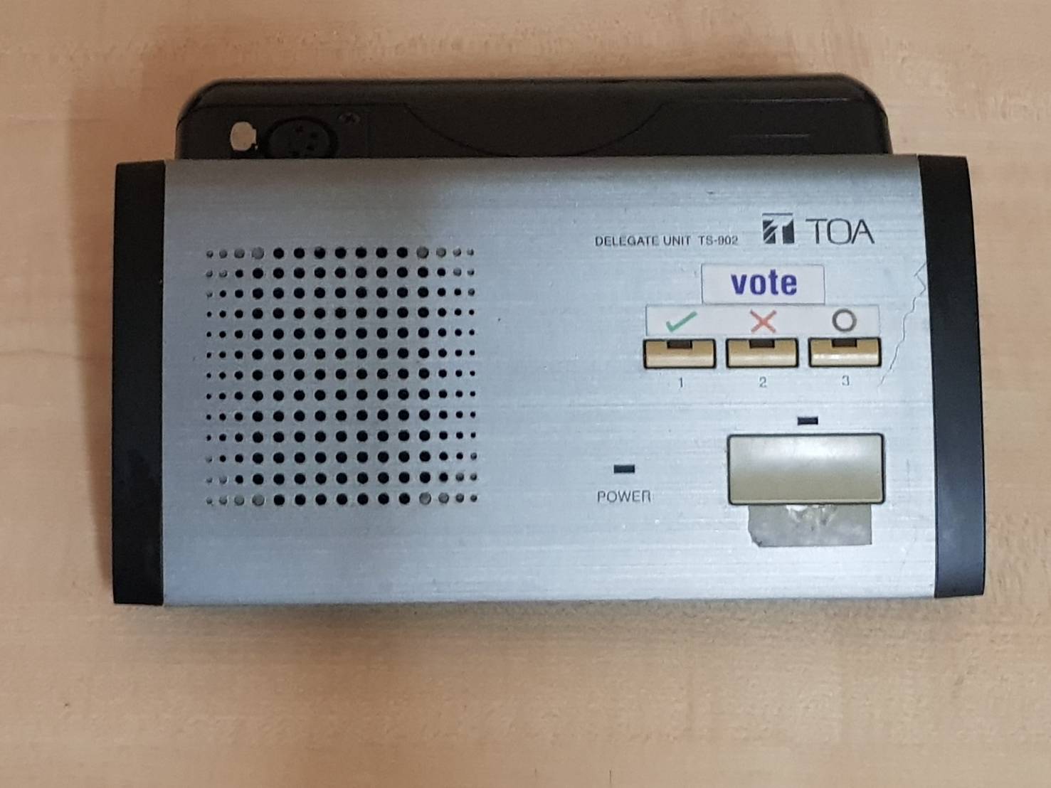 ไมค์โครโฟนประชุมไร้สาย ชุดผู้ร่วมประชุม TOA TS-902 มือสอง