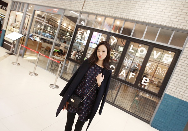 พรีออเดอร์ - เสื้อโค้ทผ้าวูลกันหนาว Pre - CT620 (สีกรม)