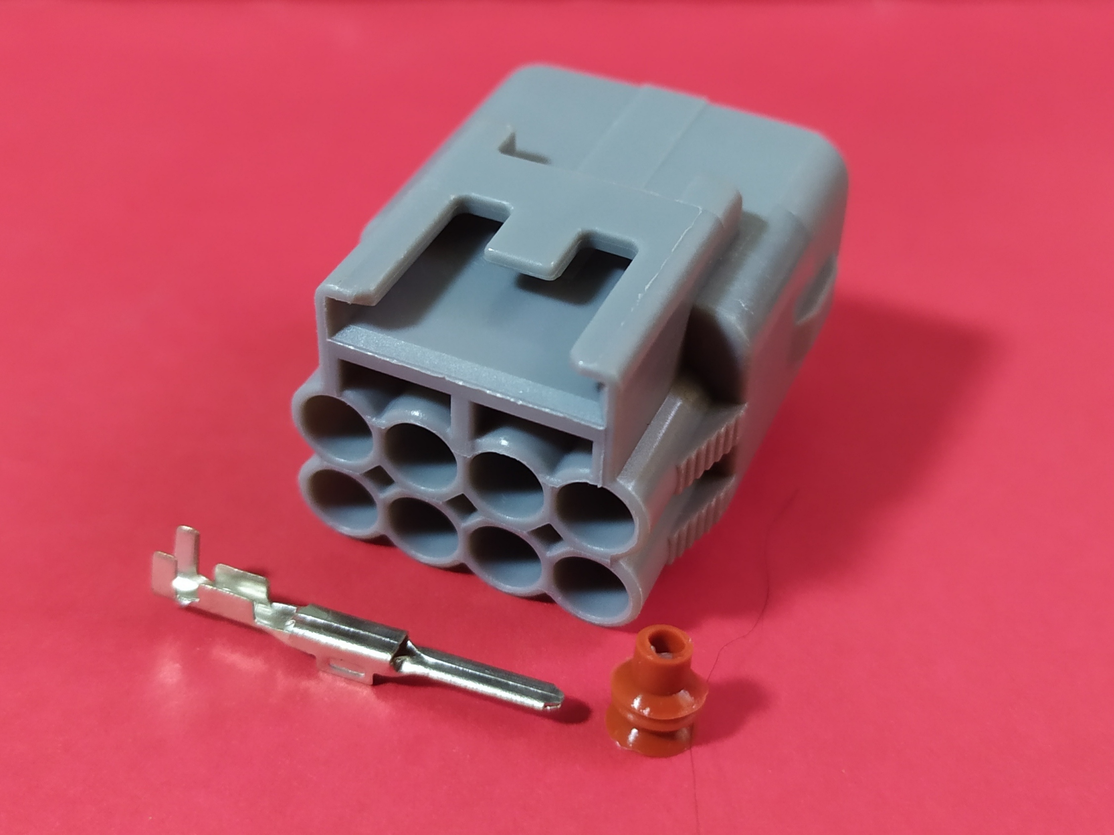 8 พิน เทา Xenon head lamp Toyota บ่าบน #108140 (ผู้)