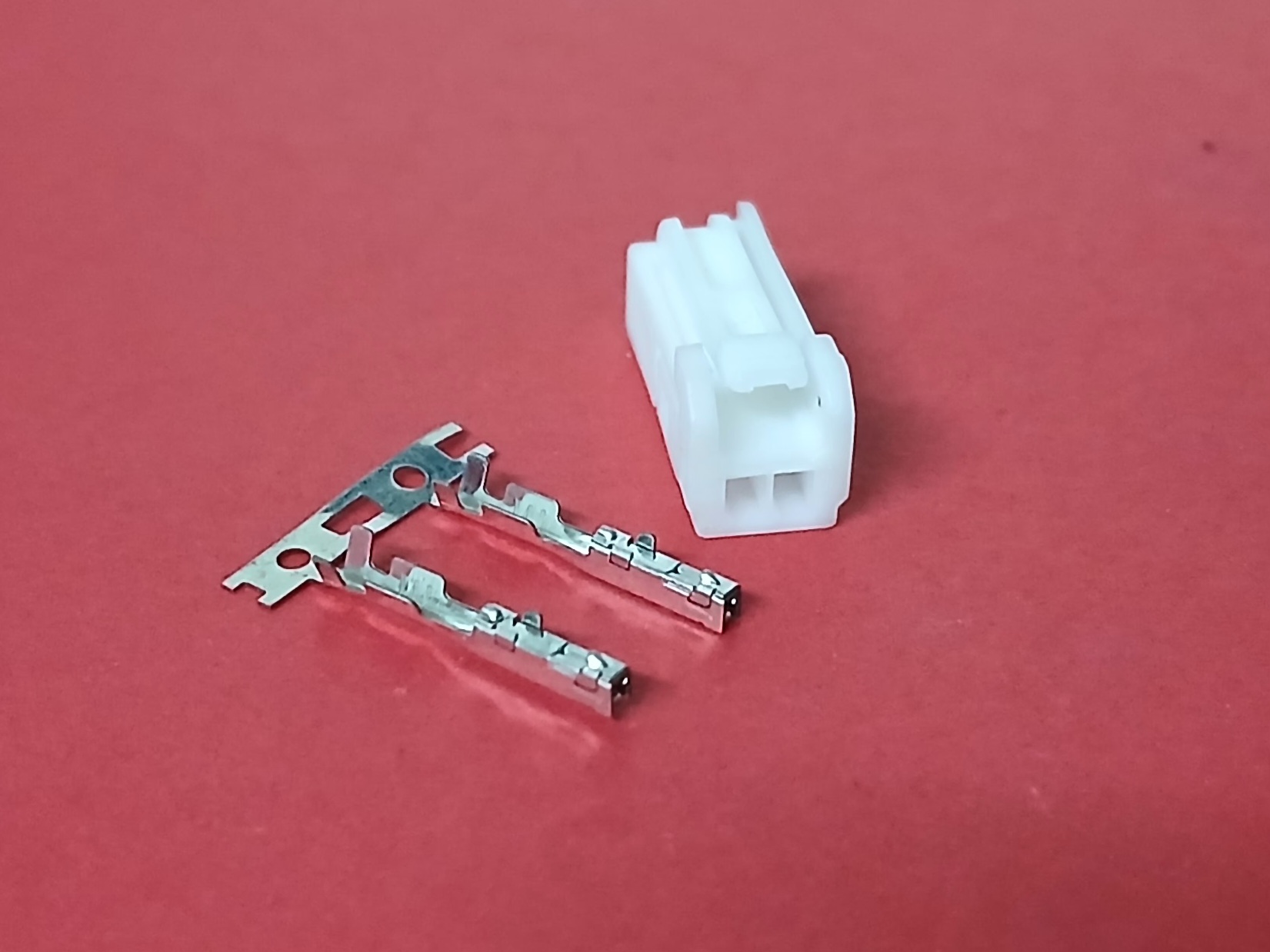 2 พิน ขาว HONDA #5071