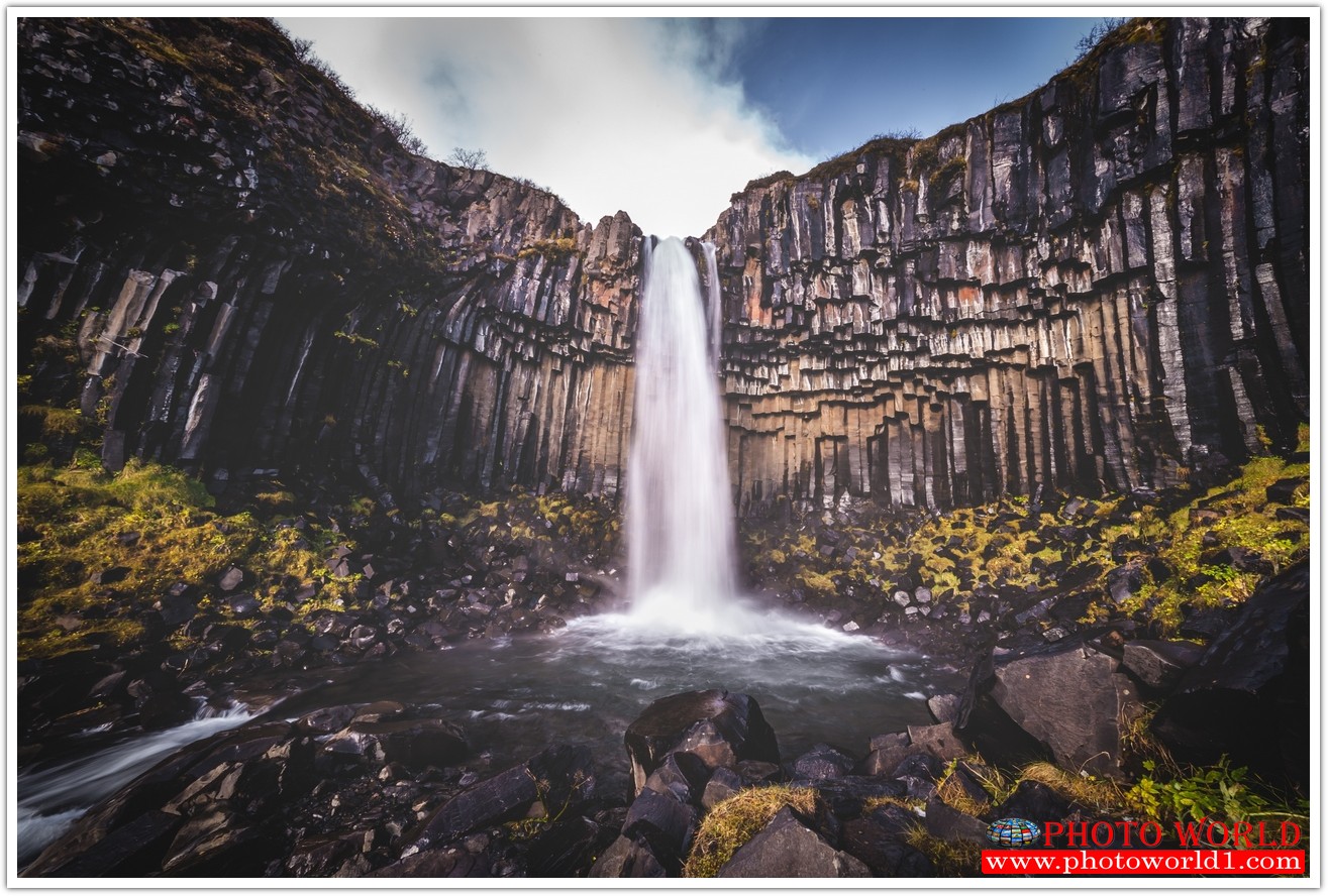 NATURAL วอลเปเปอร์รูปภาพติดผนังสั่งทำ มีภาพให้เลือกกว่า 50,000 ภาพ ออกแบบกราฟฟิค หรือ รูปภาพตามที่ท่านกำหนด ในสไตล์ท่านเอง "custom made"