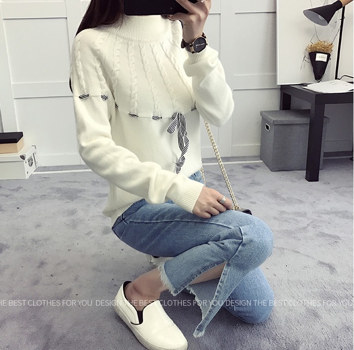 พรีออเดอร์ - เสื้อไหมพรมแขนยาวมีโบว์ผูกน่ารักๆ Pre- ST747 (สีขาว)