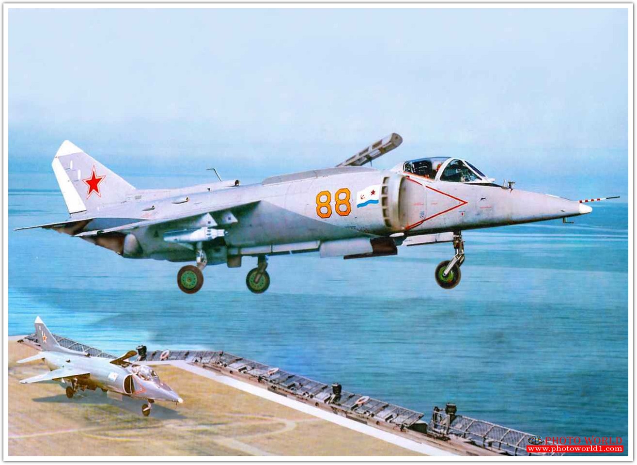 วอลเปเปอร์รูปภาพติดผนังสั่งทำ มีภาพให้เลือกกว่า 50,000 ภาพ ออกแบบกราฟฟิค หรือ รูปภาพตามที่ท่านกำหนด ในสไตล์ท่านเอง "custom made"