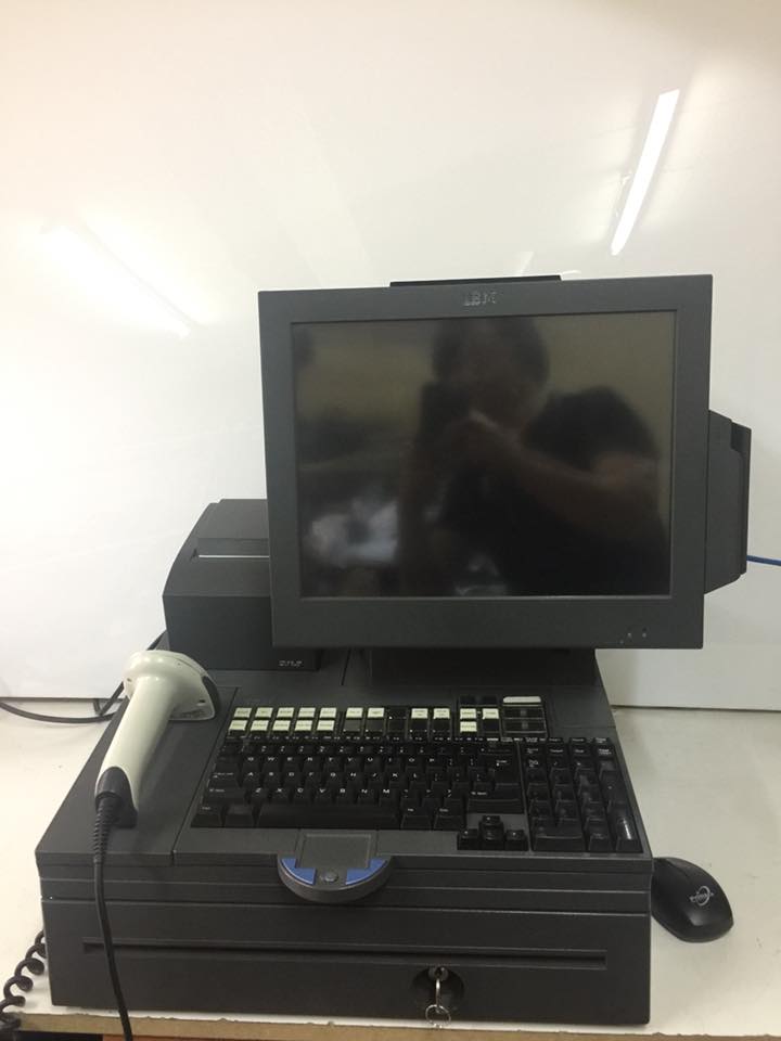 pos เครื่องคิดเงินหน้าร้าน ยี่ห้อ ibm ครบชุด พร้อมโปรแกรม มือสอง