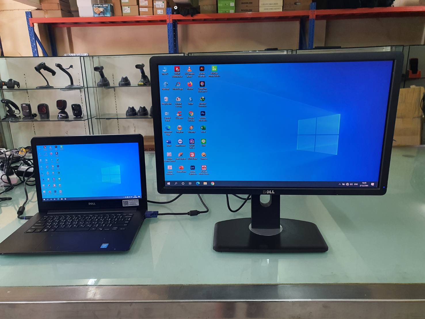 จอคอม LED ยี่ห้อ DELL รุ่น P2312H ขนาด 23.5 นิ้ว Full HD หมุนได้ มือสอง