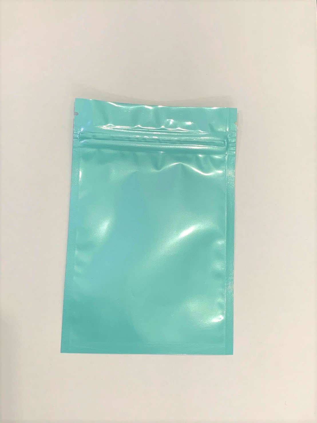 ถุงซิปล็อคตั้งไม่ได้ (ก้นแบน) - ฟอยล์สี (เมทัลไลท์)