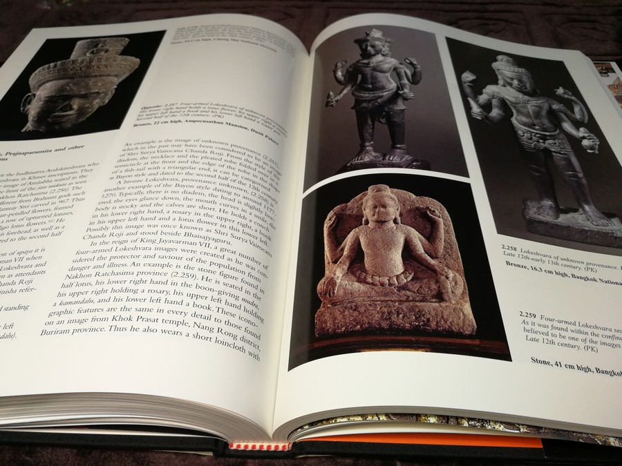 The Roots of Thai Art by Piriya Krairiksh hardcopy copyright 2012