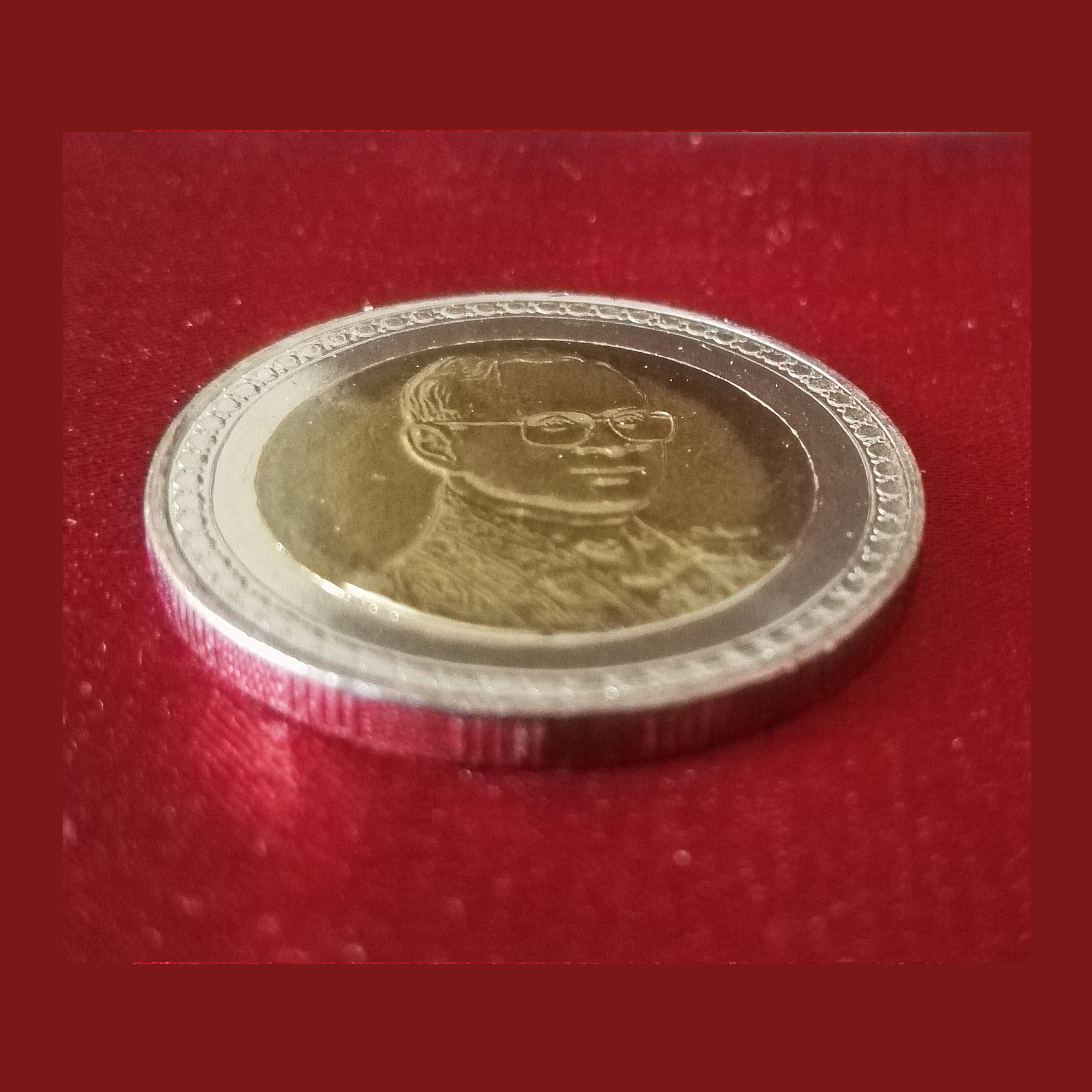 เหรียญ10บาท ครองราชย์60ปี
