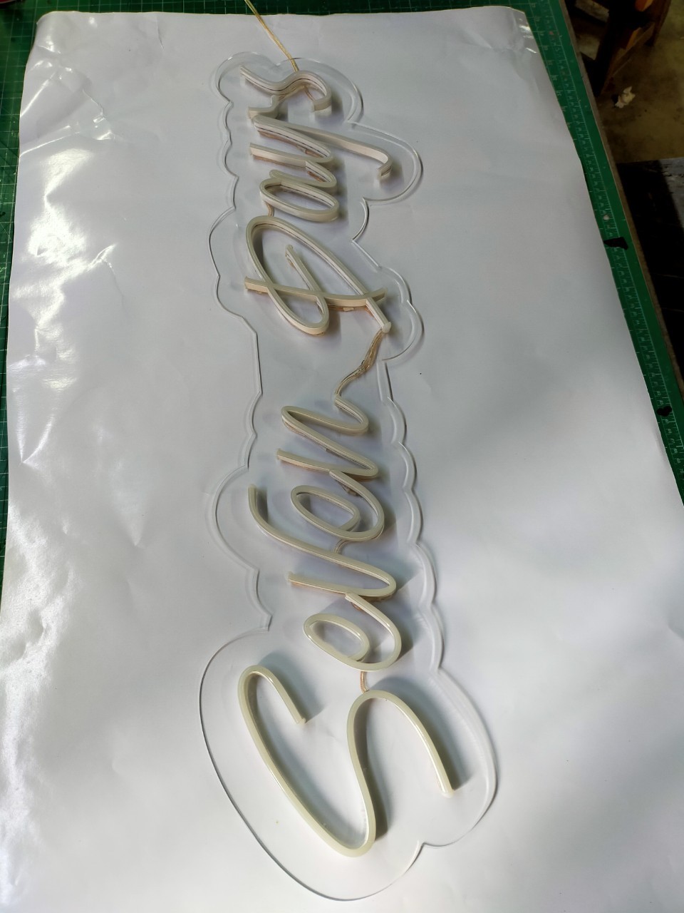 งานไฟเฟค