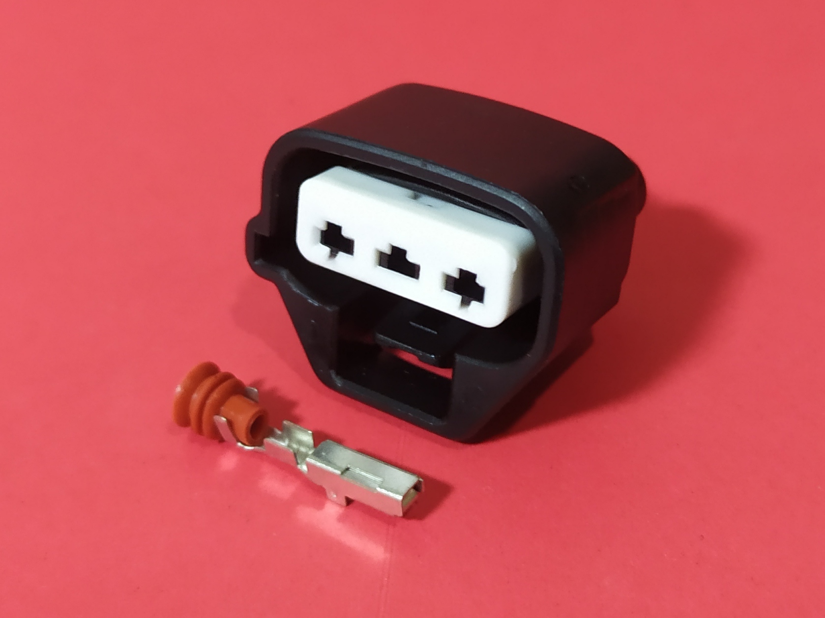 3 พิน ดำ/ขาว Toyota #0193