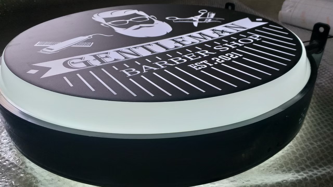 งานป้ายกล่องไฟ