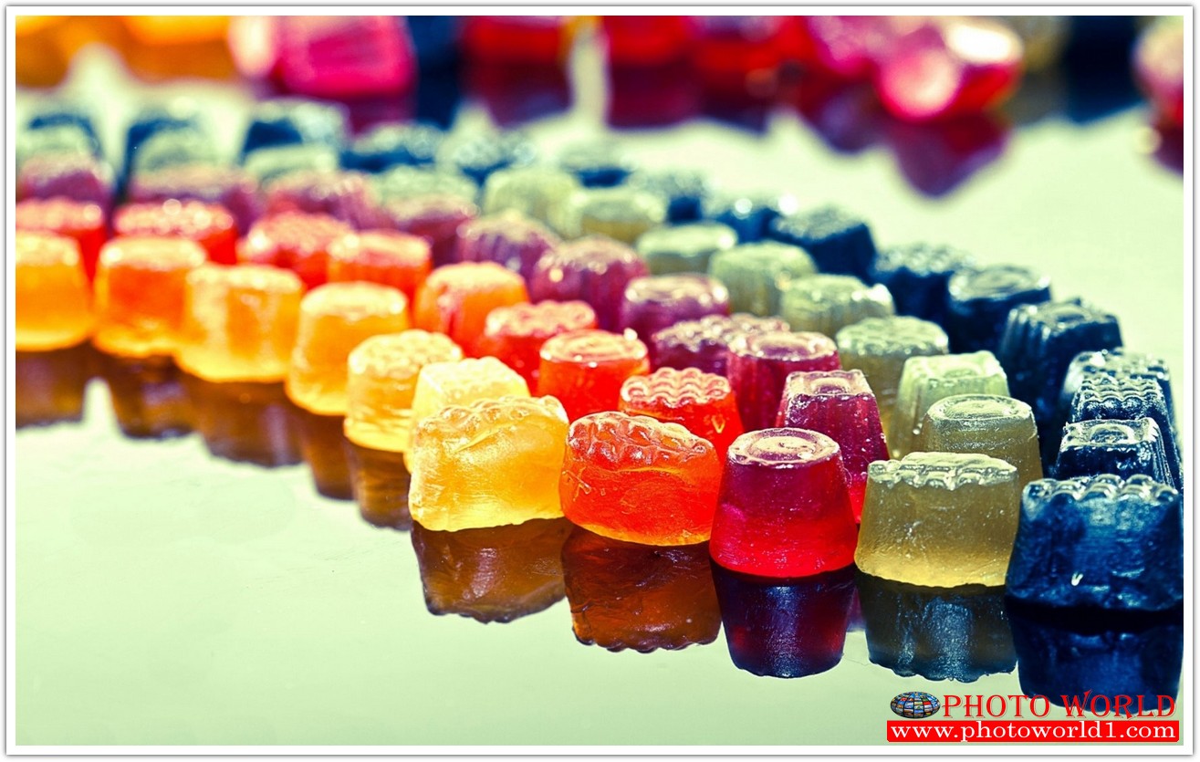 วอลเปเปอร์รูปภาพติดผนังสั่งทำ มีภาพให้เลือกกว่า 50,000 ภาพ ออกแบบกราฟฟิค หรือ รูปภาพตามที่ท่านกำหนด ในสไตล์ท่านเอง "custom made"