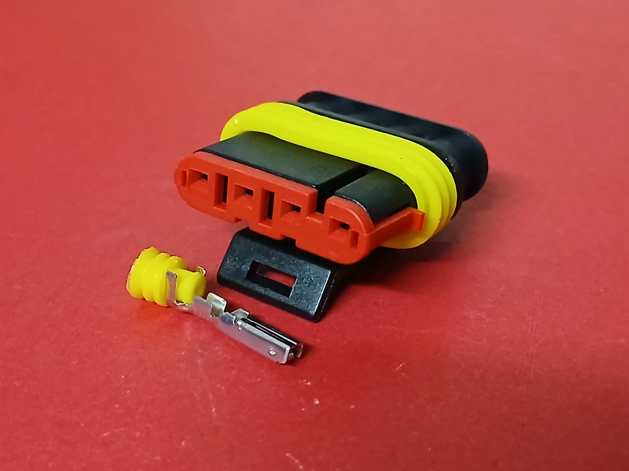 4 พิน Amp 1.5 ตัวเมีย