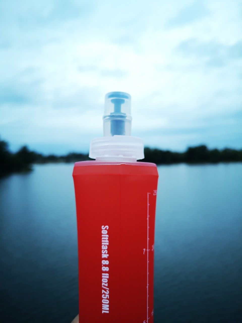 ถุงน้ำรักษ์โลก ขวดน้ำนิ่ม ขวดซิลิโคน | Water Soft Flask by anyhead
