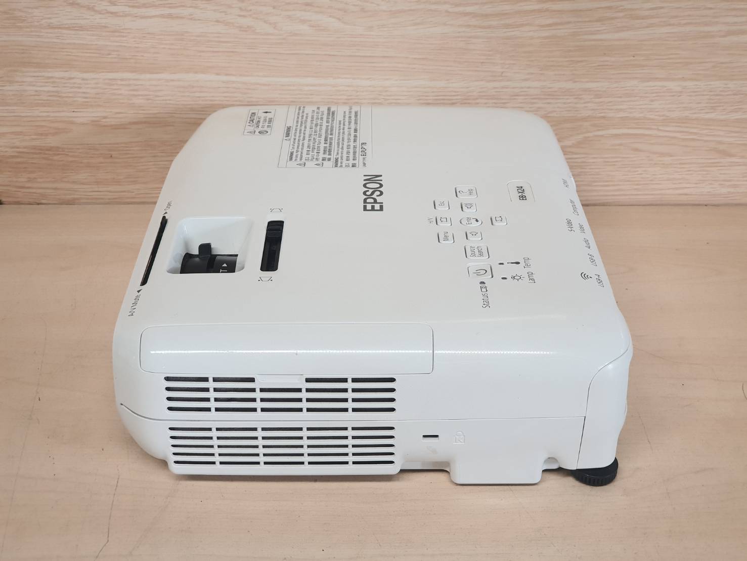 โปรเจคเตอร์ EPSON EB-X24 (3500ลูเมน) มือสอง