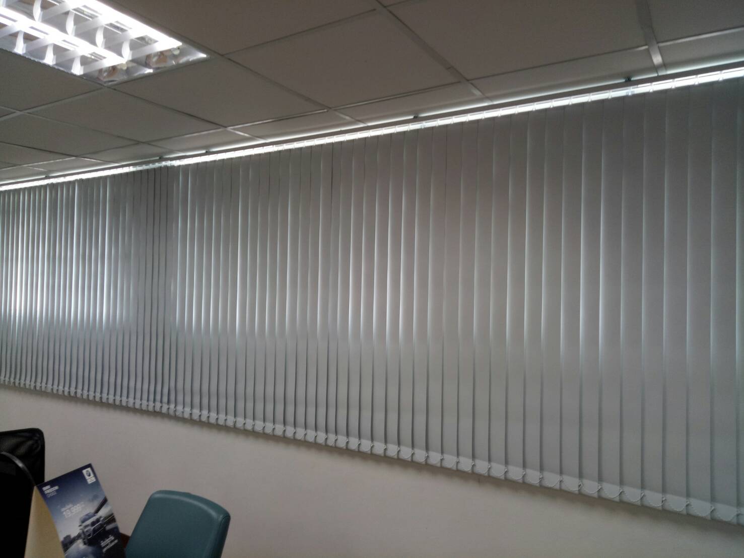 ม่านปรับแสงทึบแสง "Blackout Verticai Blinds" ผ้าม่าน ม่าน มู่ลี่ มู่ลี่ไม้ ม่านม้วน วอลเปเปอร์ รับติดตั้ง ออกแบบ ราคาถูก ทุกประเภท ทุกรูปแบบ