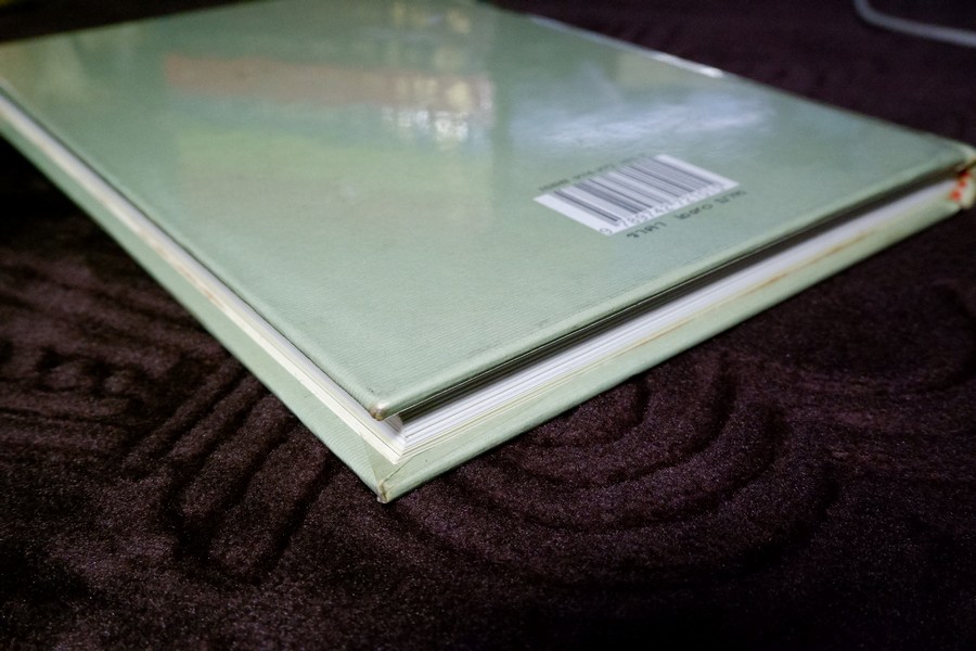 ตำราทำกับข้าวฝรั่ง พระราชนิพนธ์ ใน รัชกาลที่ 5 (ทรงเเปล) ปกเเข็ง ปี 2545