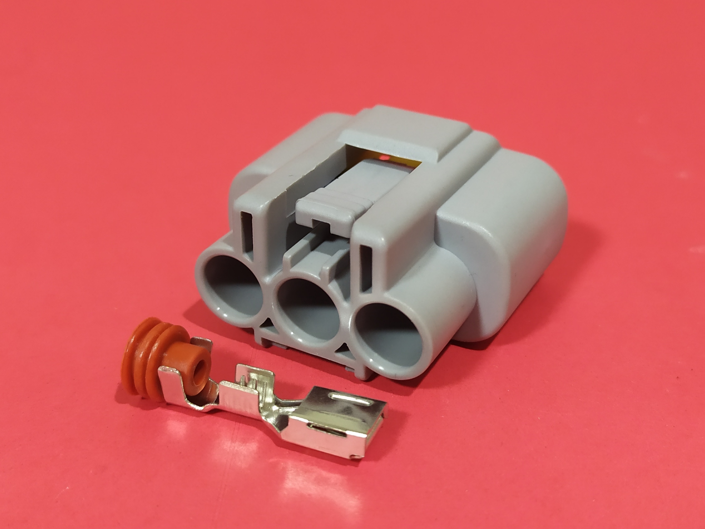 3 พิน เทา 6.3 มม. กล่องไฟ KAWA, YAMAHA, HONDA#QLW-250