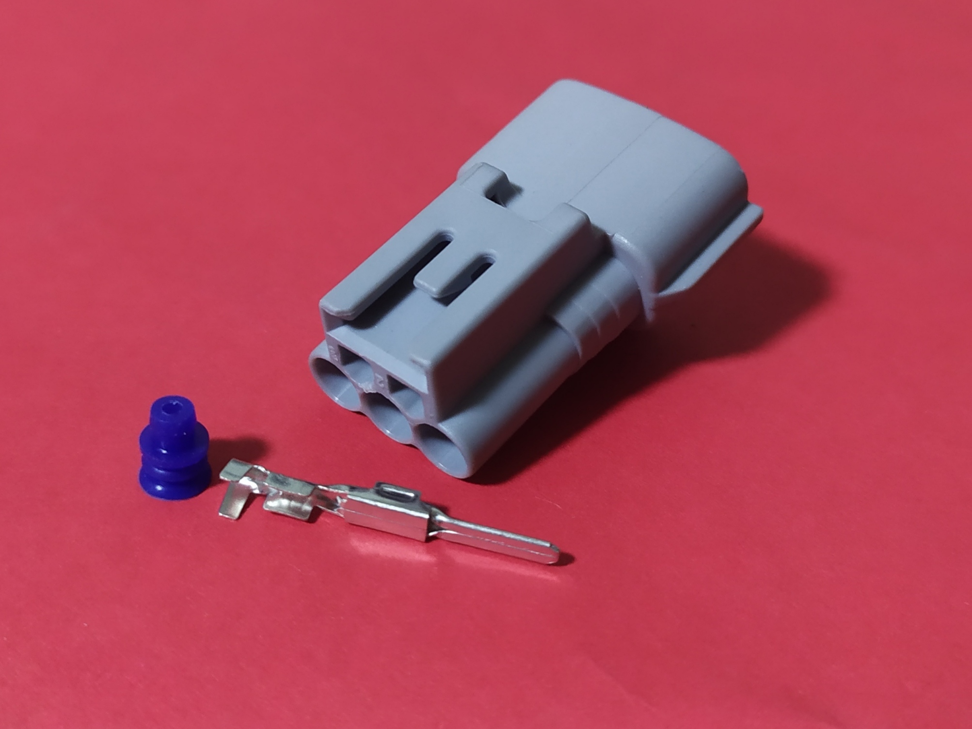 3 พิน เทา Toyota (ตัวผู้) #11607