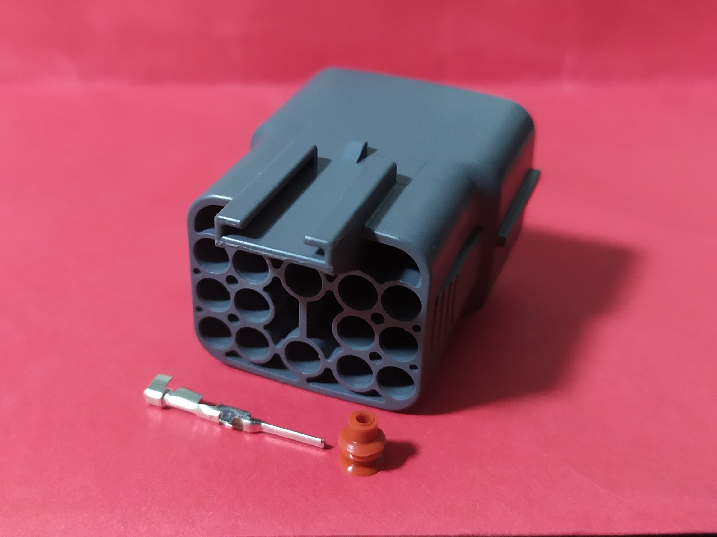 14 พิน เทา MAZDA (ตัวผู้) #0629