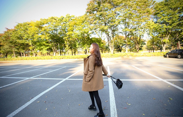 พรีออเดอร์ - เสื้อโค้ทผ้าวูลกันหนาว Pre - CT635 (สีน้ำตาล)