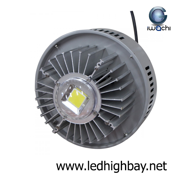 โคมไฮเบย์ LED 100w รุ่นมีพัดลมระบายความร้อน ยี่ห้อ Iwachi (แสงส้ม)
