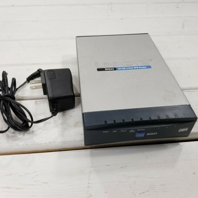 Cisco RV042 Load-Balance Router รวมความเร็ว Internet ได้ 2 คู่สาย รองรับ VPN 50 Tunnels Switch 4 Port มือสอง