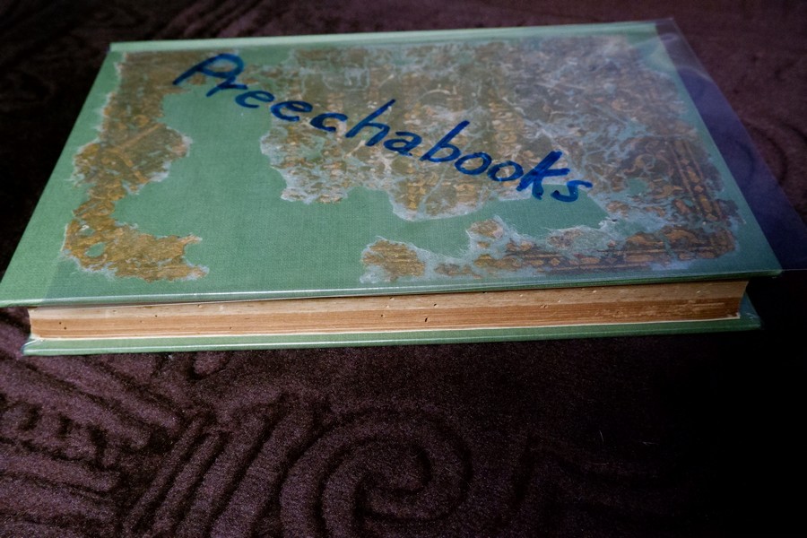 หนังสือสัญญาทางพระราชไมตรี ที่ระฤก 60 ปี พระยาธรรมศาสตร์นารถประนัย ปี 2467 (สอบถาม)