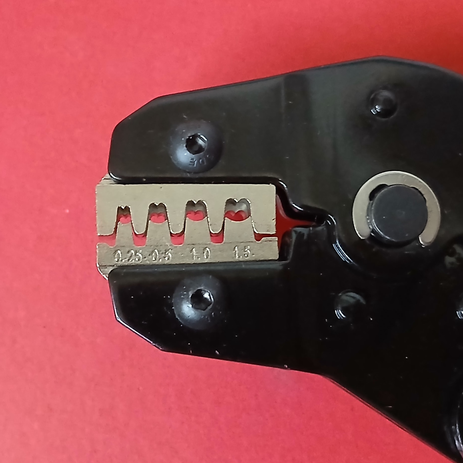 คีมย้ำพิน 4 ร่อง ขนาด 0.25/0.50/1.0/1.5