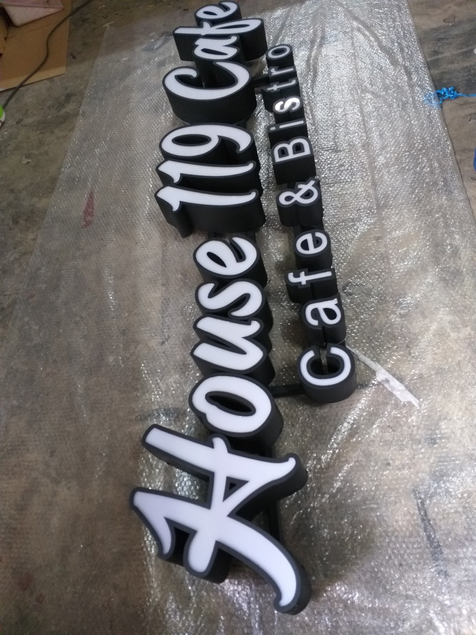 งานป้ายกล่องไฟ