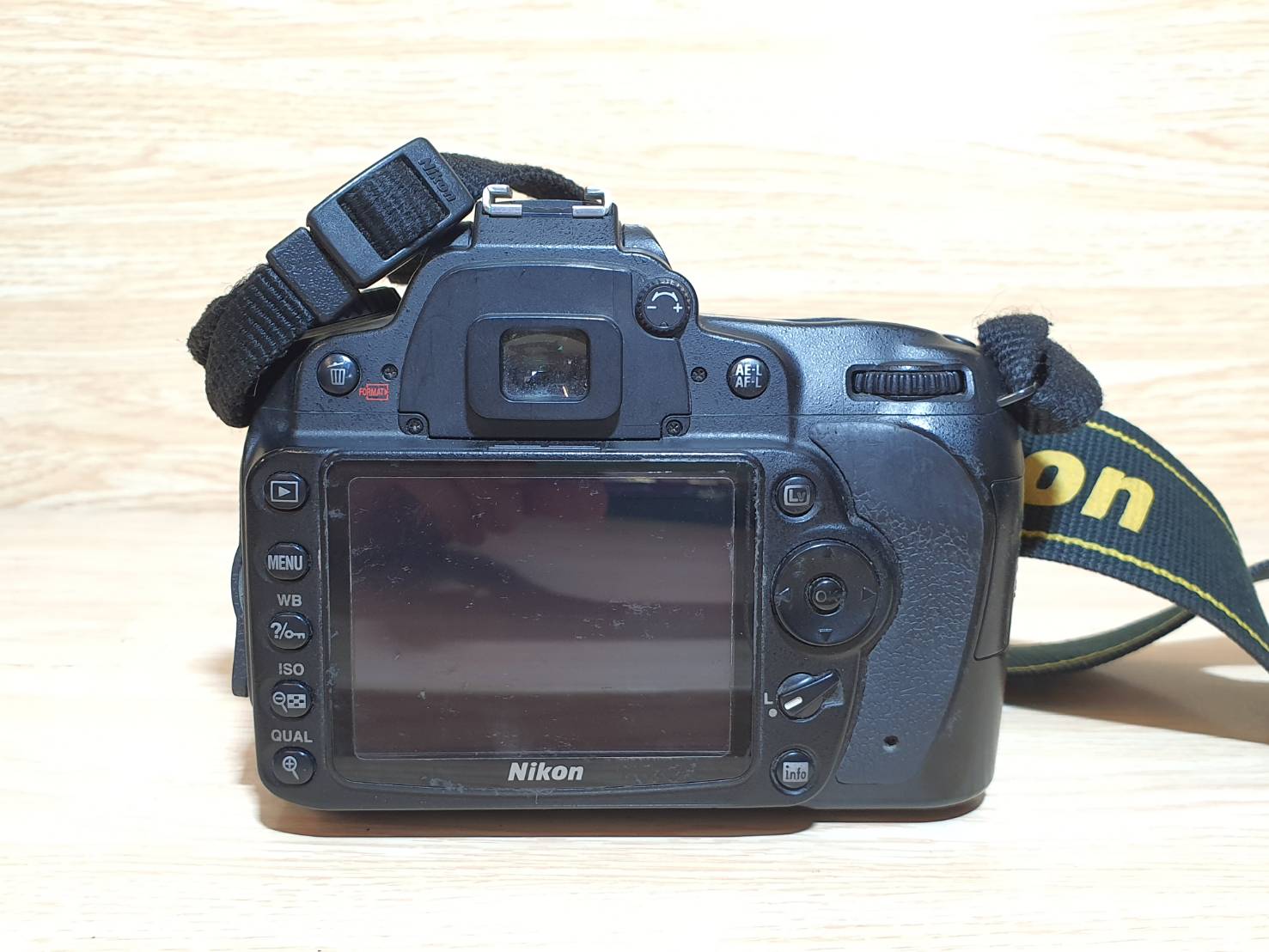 Nikon D90