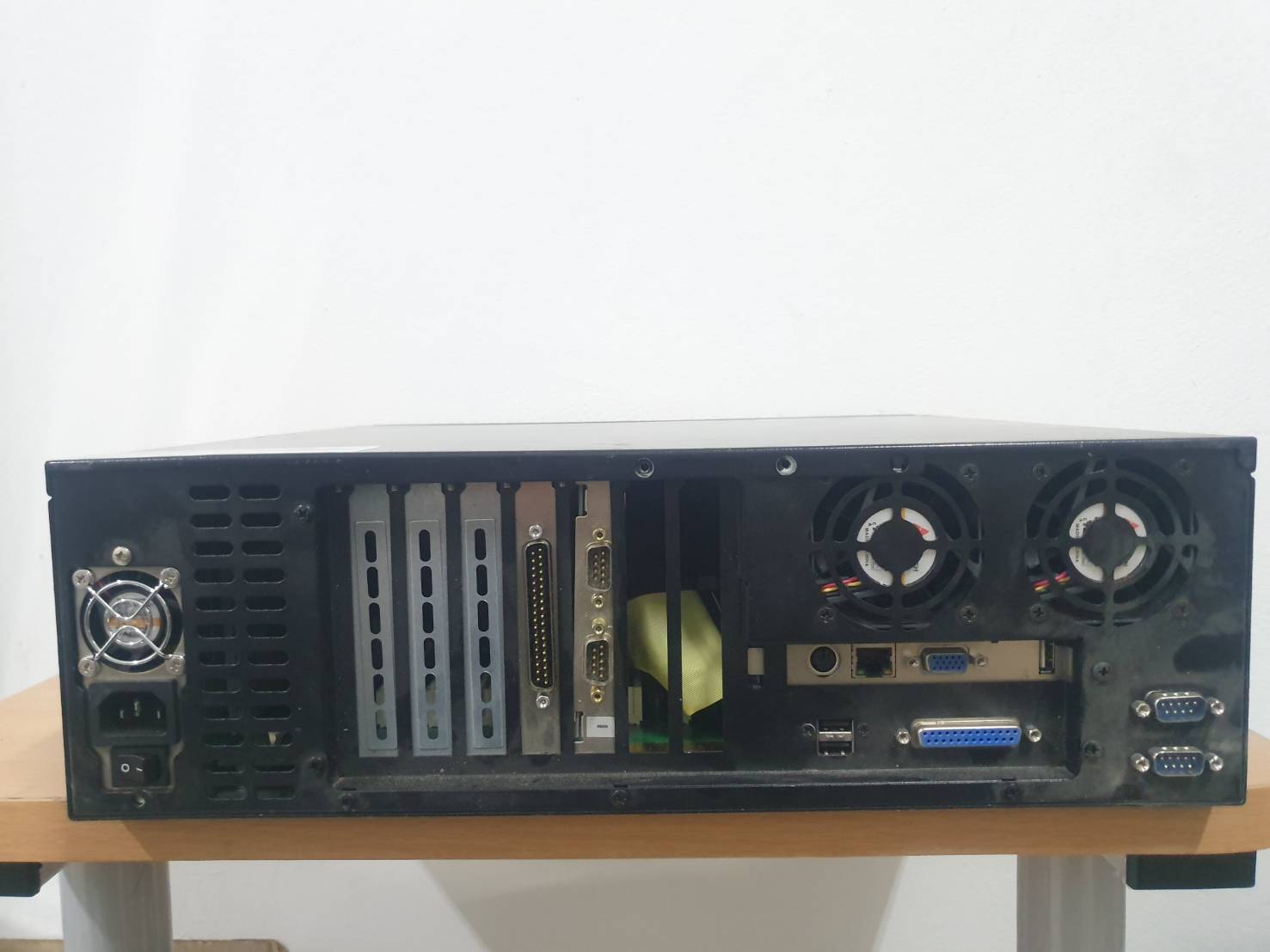AAEON technology arc-635-b-a10-co2