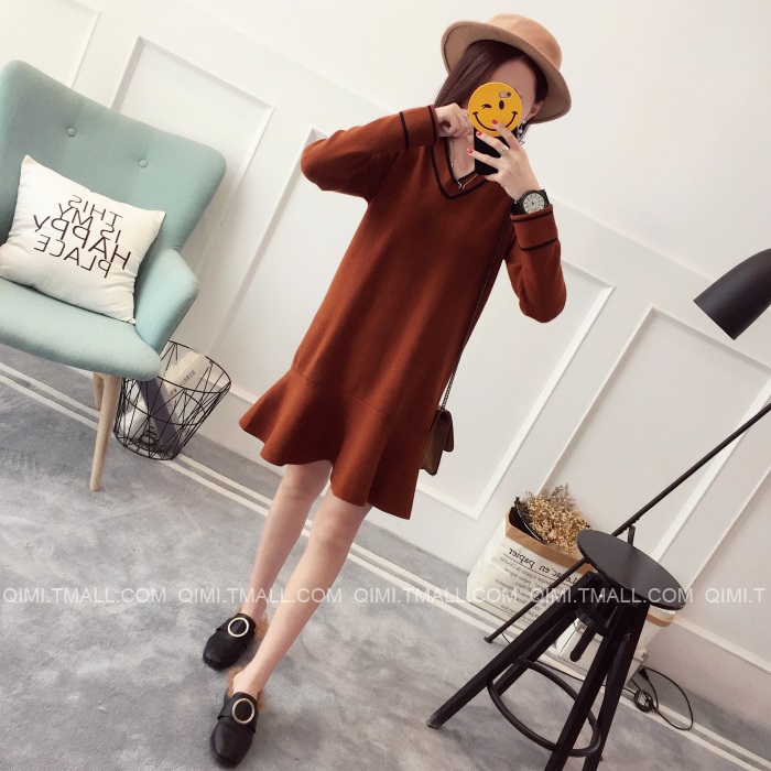 พรีออเดอร์ - เดรสไหมพรม Pre - DT146 (สีน้ำตาล)